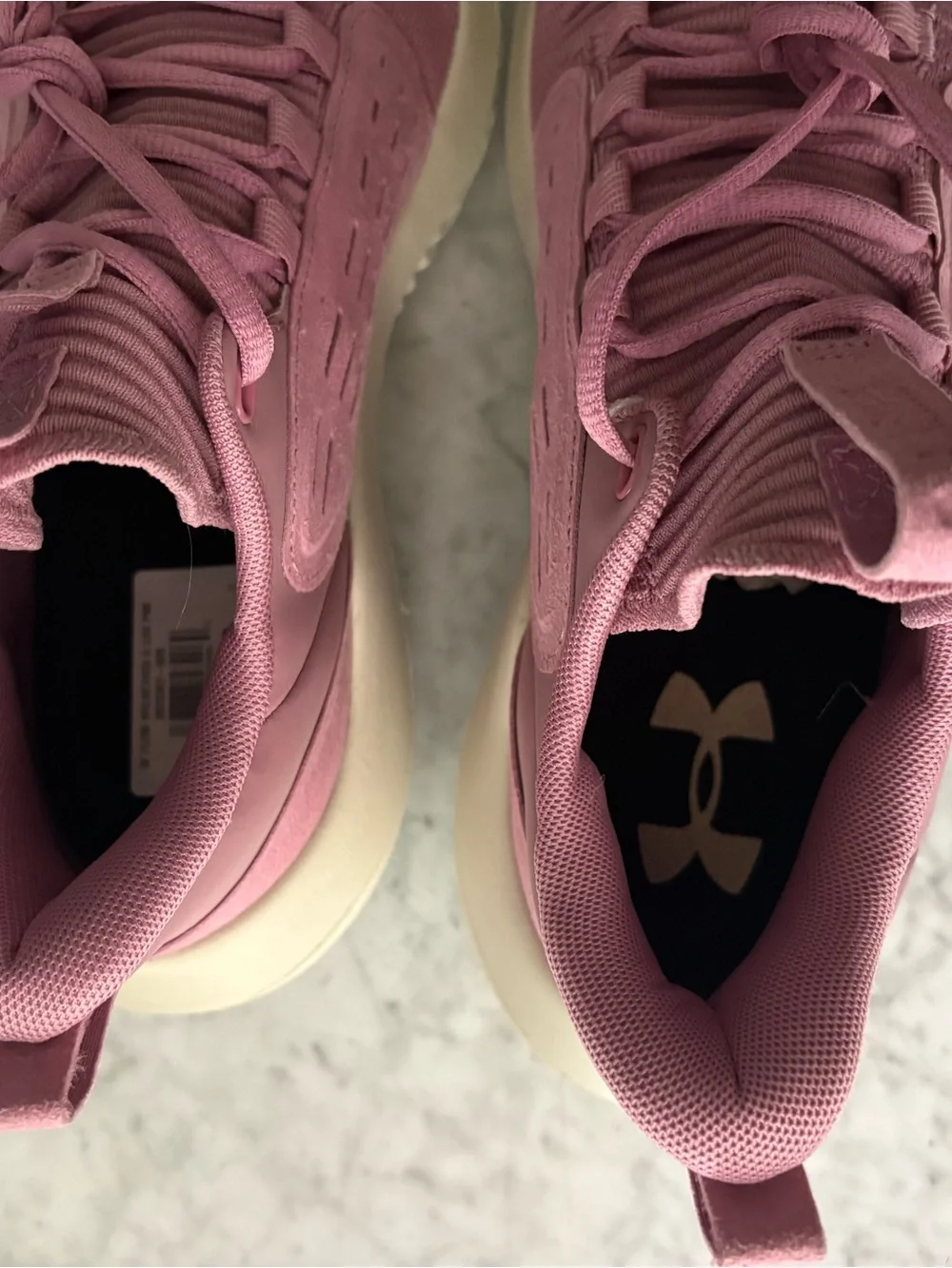 Under Armour Flow Breakthru 5 Lux Basketball Shoes Pink Rose Gold Size 11 NWOB